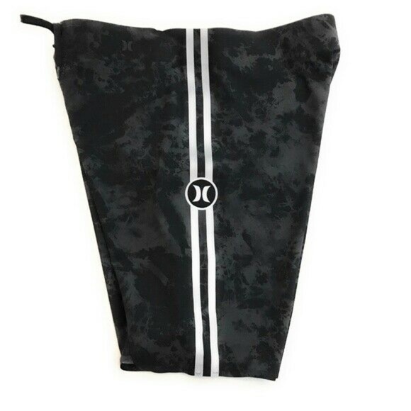 (SOLD) Hurley Mens Black Gray Board Shorts Swim - Picture 5 of 6